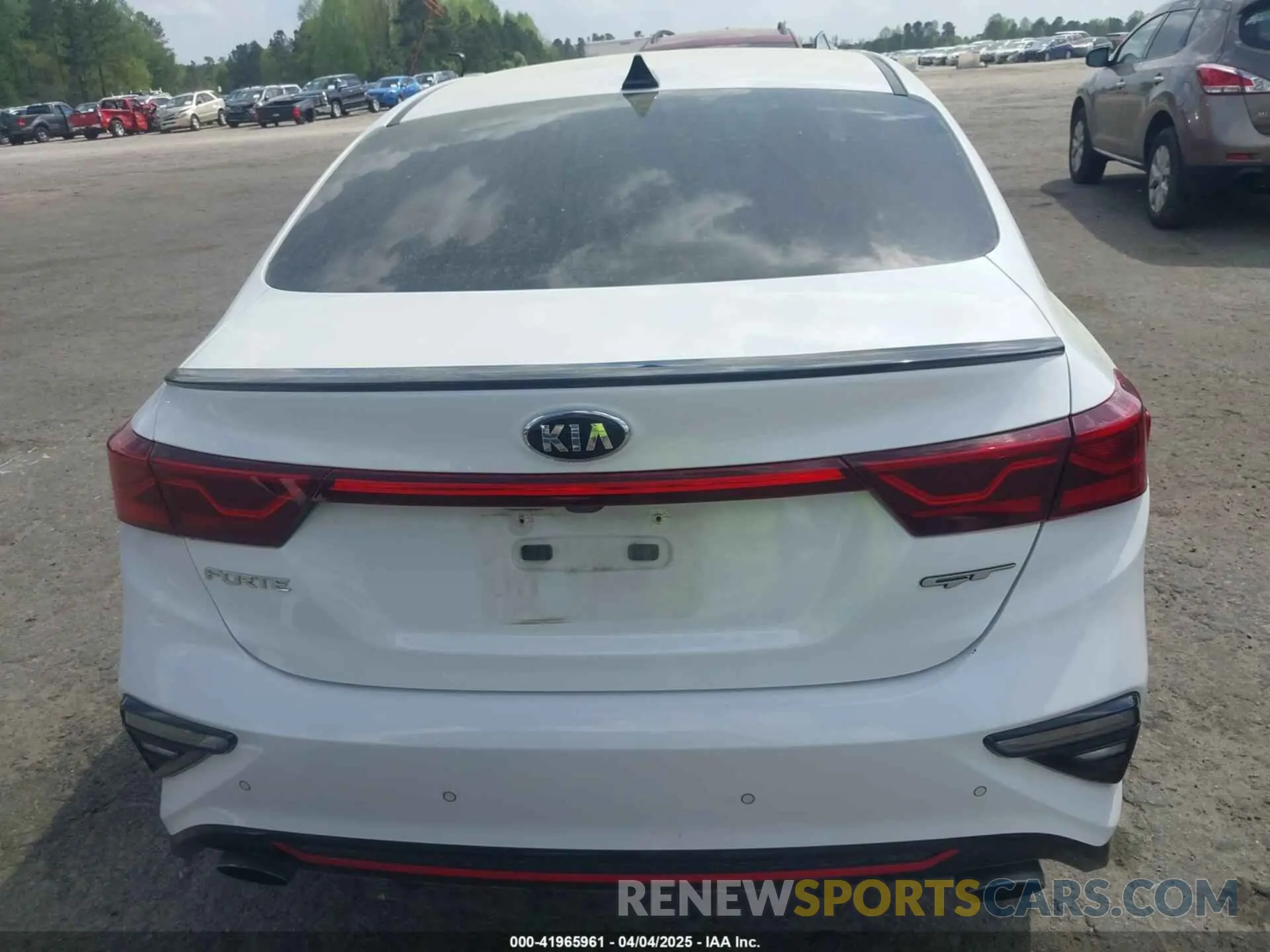 16 Photograph of a damaged car 3KPF44AC7ME318340 KIA FORTE 2021