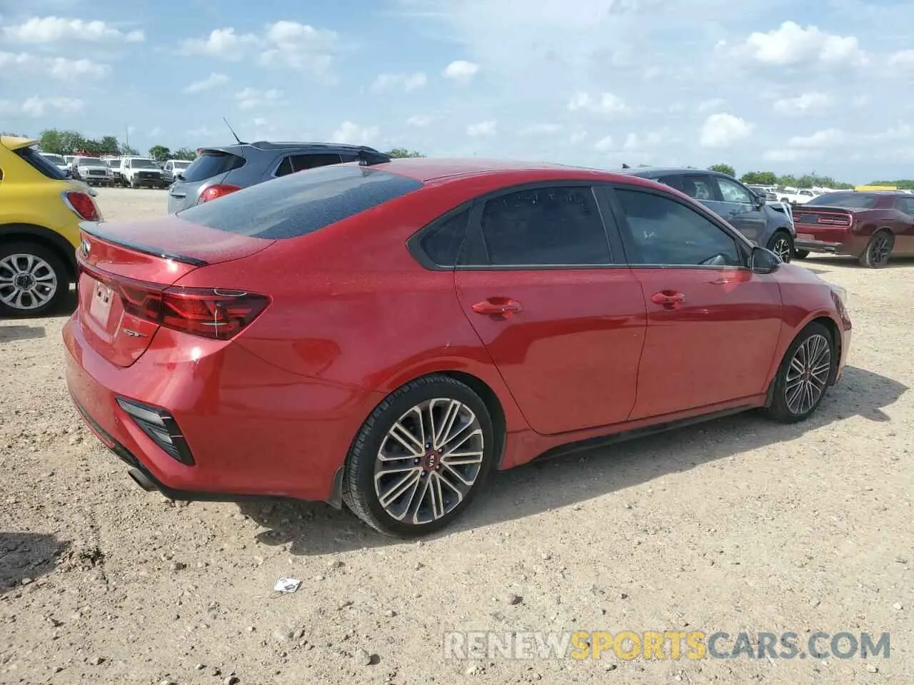 3 Photograph of a damaged car 3KPF44AC8ME292251 KIA FORTE 2021
