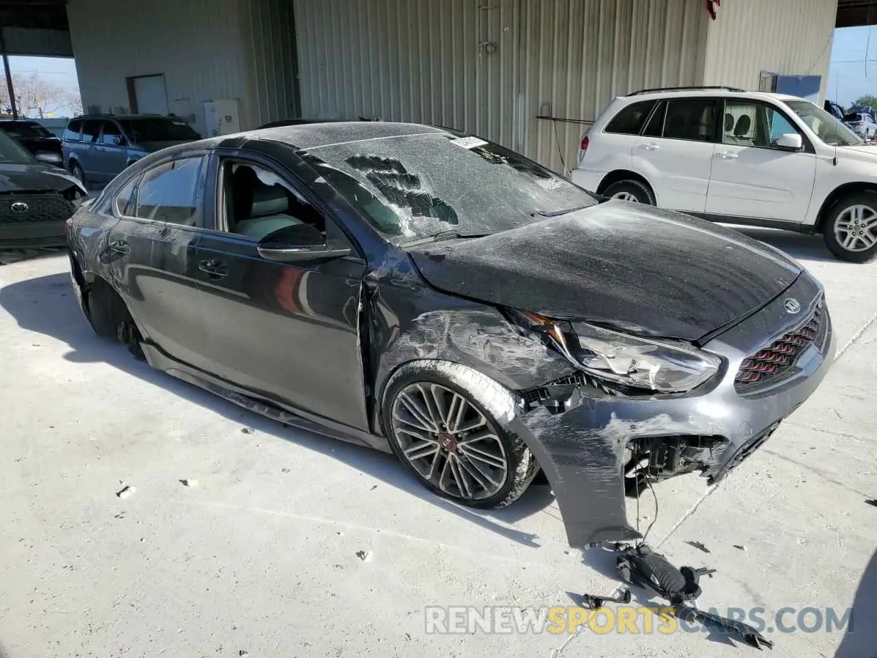 4 Photograph of a damaged car 3KPF44AC8ME367076 KIA FORTE 2021