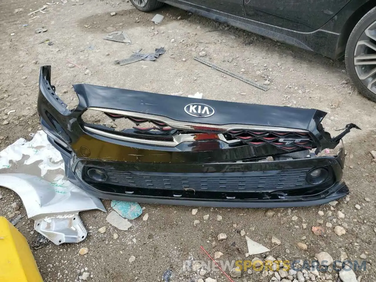12 Photograph of a damaged car 3KPF44AC9ME271120 KIA FORTE 2021
