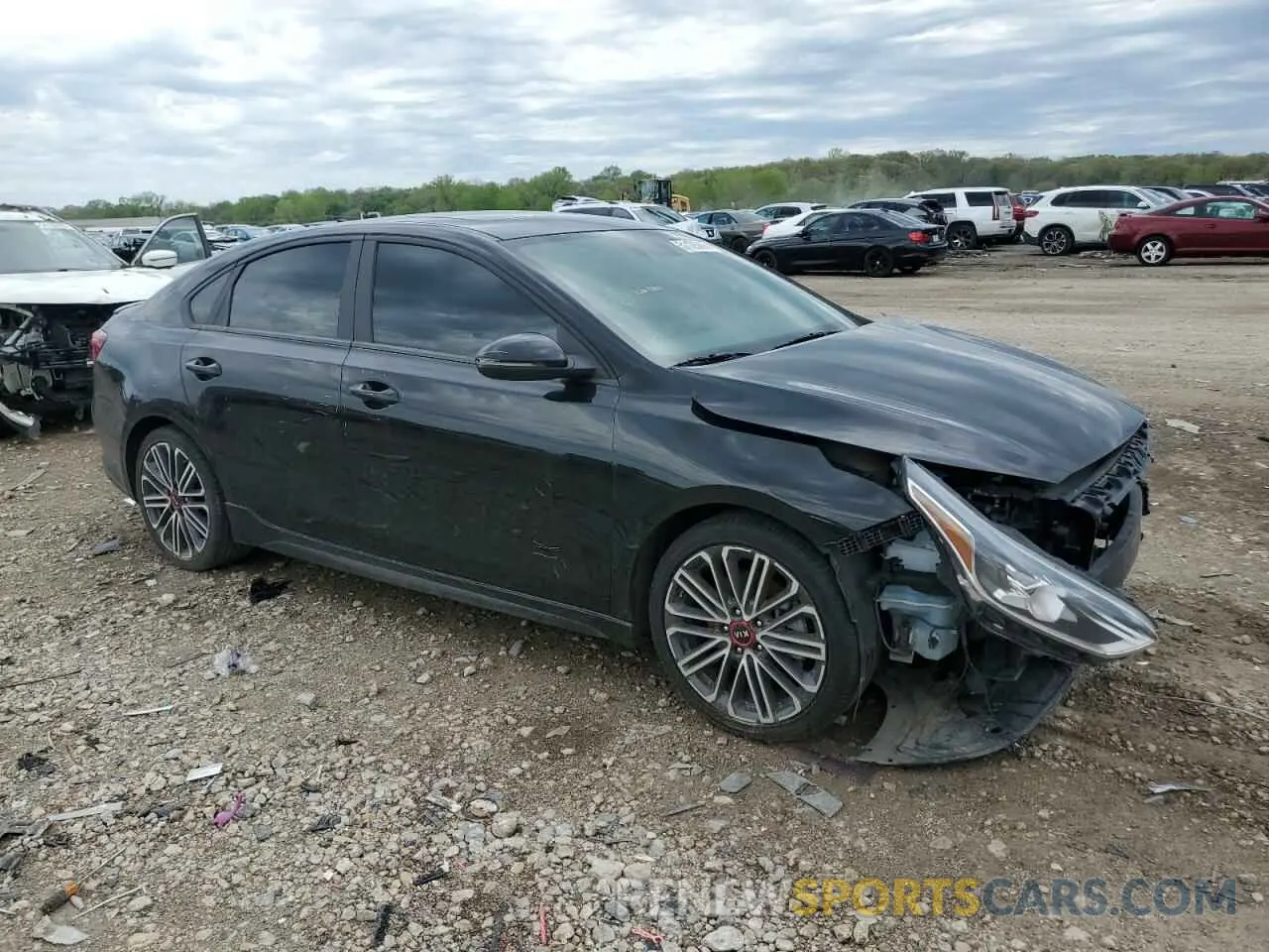 4 Photograph of a damaged car 3KPF44AC9ME271120 KIA FORTE 2021
