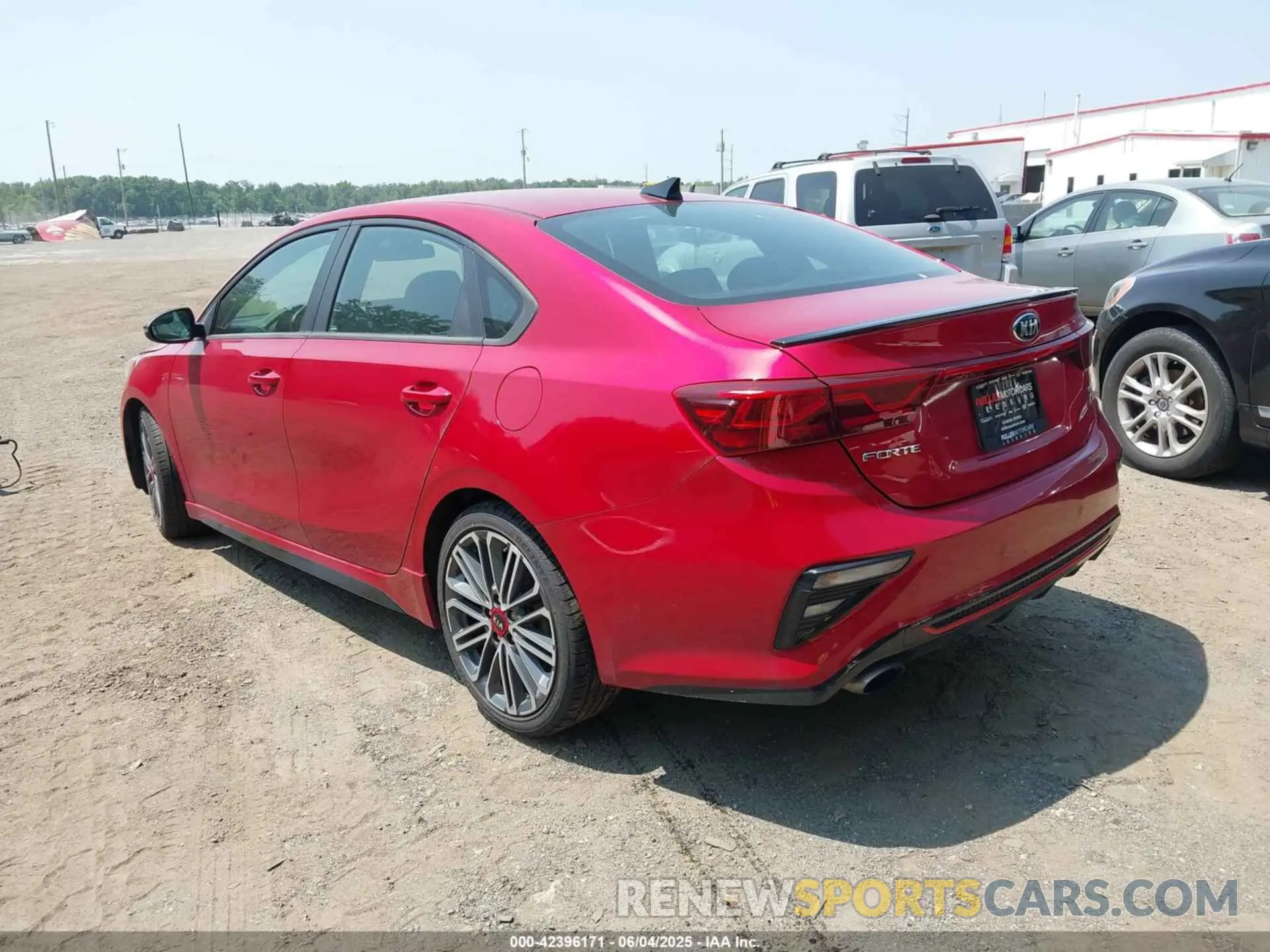 3 Photograph of a damaged car 3KPF44ACXME274284 KIA FORTE 2021