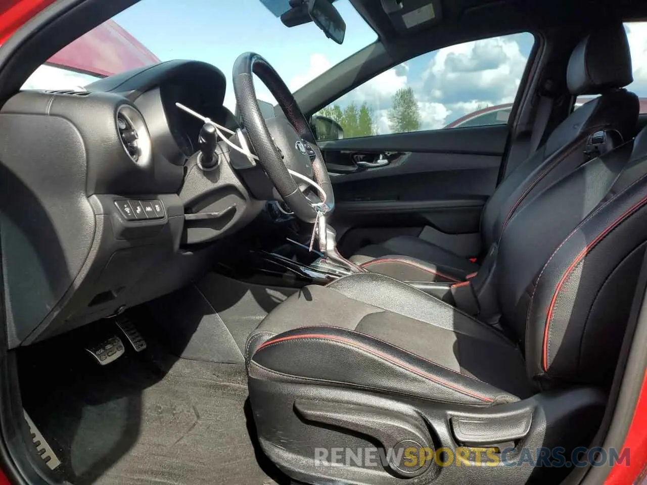 7 Photograph of a damaged car 3KPF44ACXME277542 KIA FORTE 2021