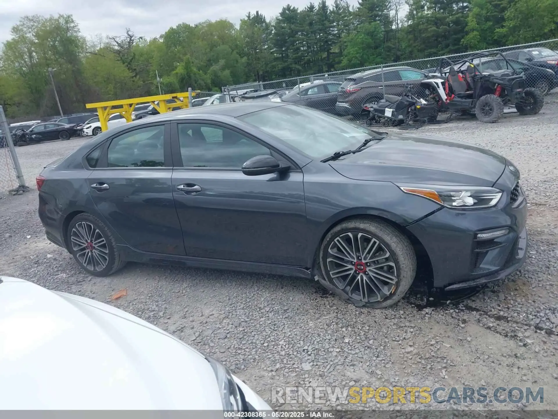 13 Photograph of a damaged car 3KPF44ACXME374787 KIA FORTE 2021
