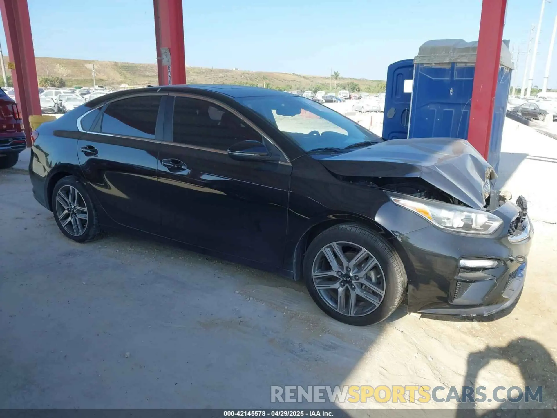 13 Photograph of a damaged car 3KPF54AD0ME284084 KIA FORTE 2021