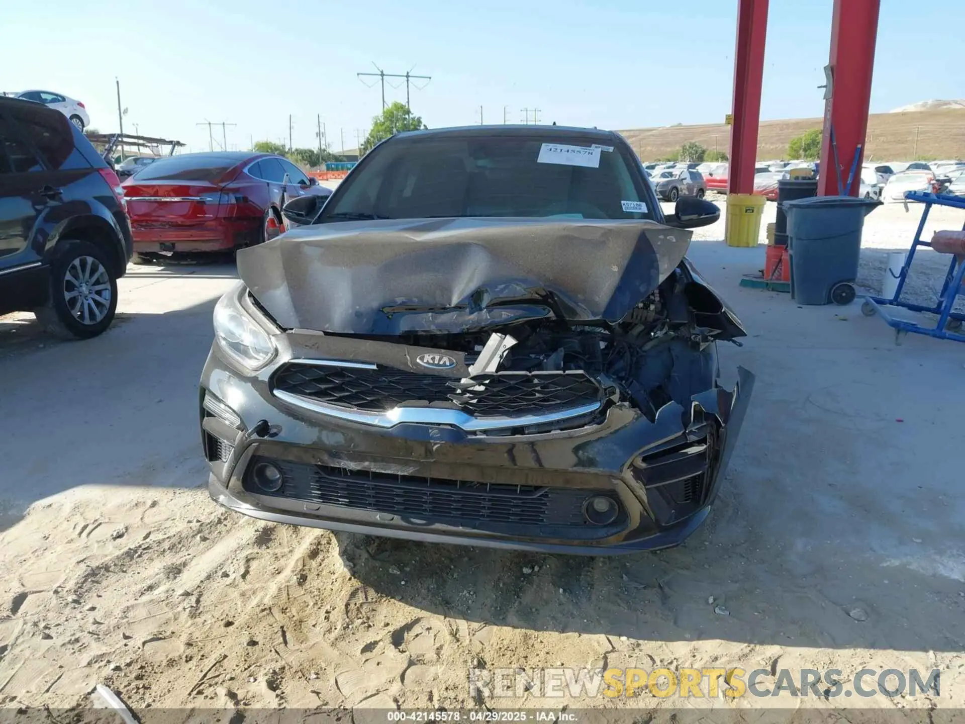 6 Photograph of a damaged car 3KPF54AD0ME284084 KIA FORTE 2021
