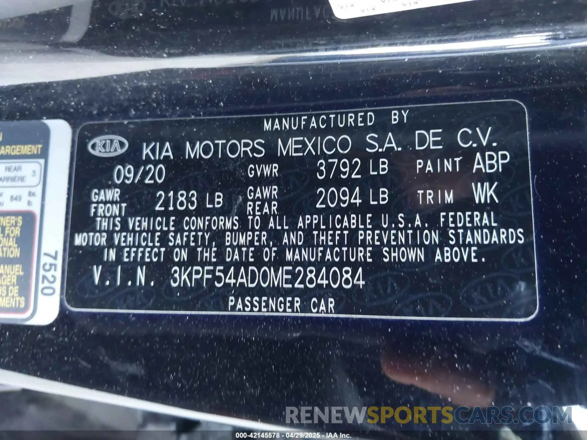 9 Photograph of a damaged car 3KPF54AD0ME284084 KIA FORTE 2021