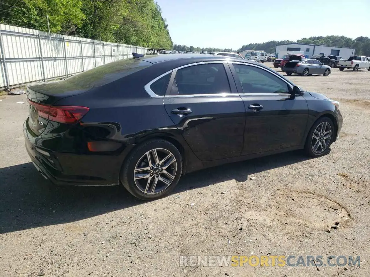 3 Photograph of a damaged car 3KPF54AD2ME363501 KIA FORTE 2021
