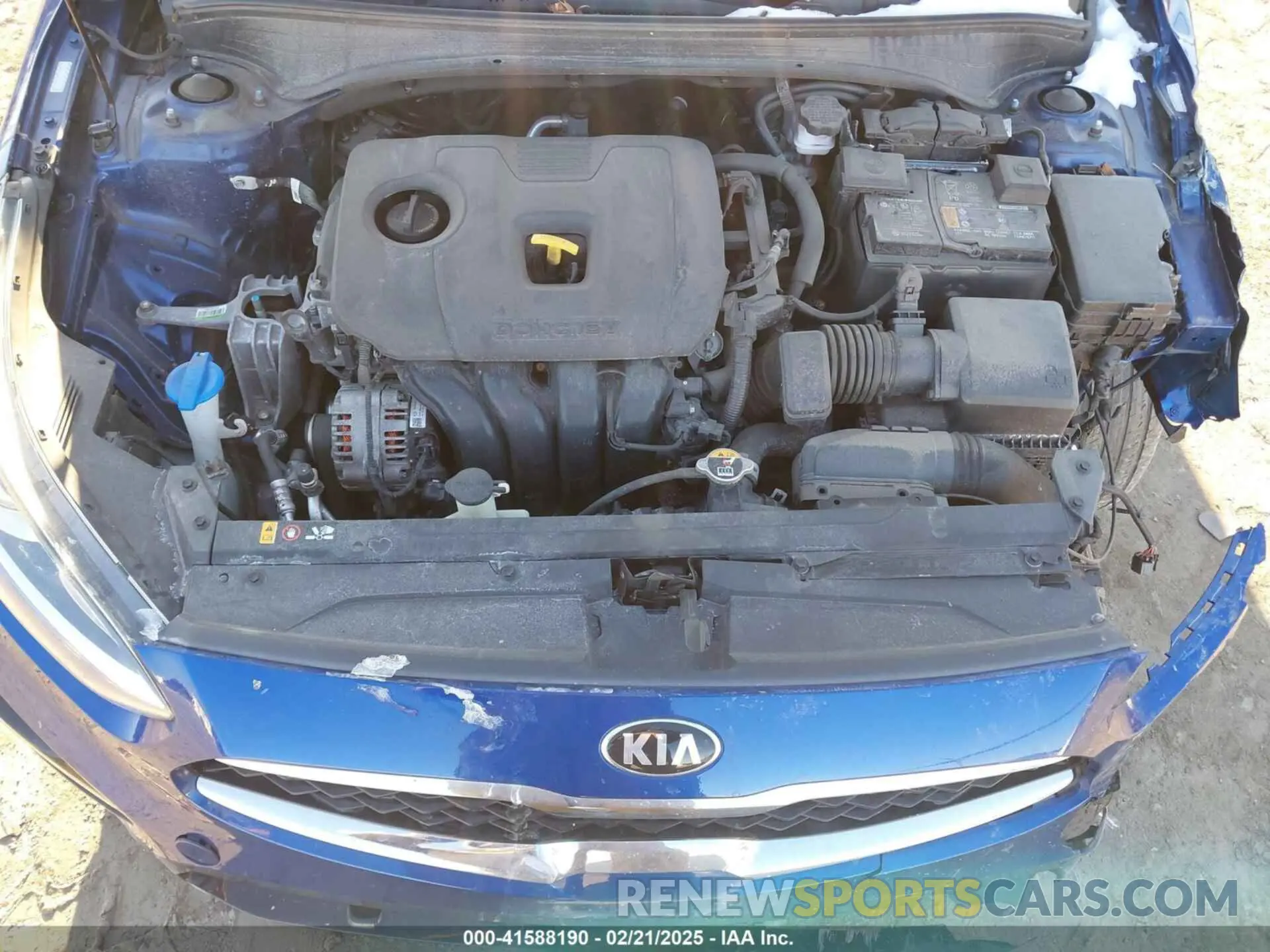10 Photograph of a damaged car 3KPF54AD4ME402671 KIA FORTE 2021