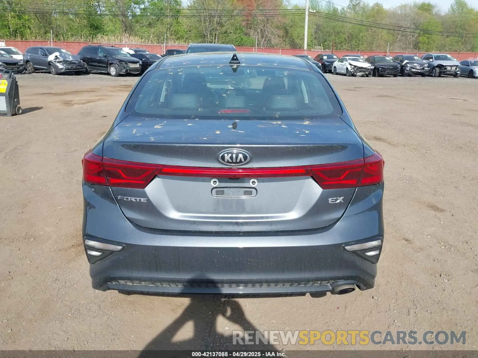 16 Photograph of a damaged car 3KPF54AD7ME299780 KIA FORTE 2021