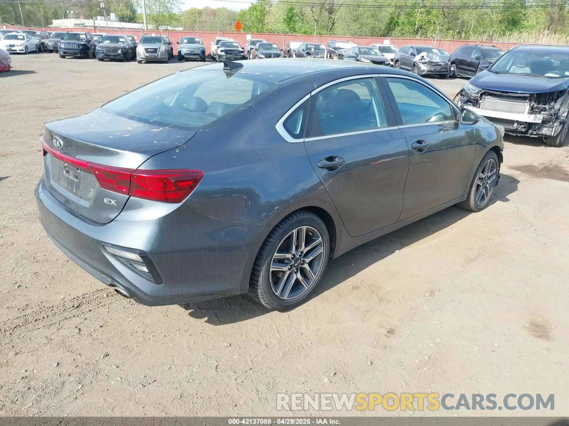 4 Photograph of a damaged car 3KPF54AD7ME299780 KIA FORTE 2021