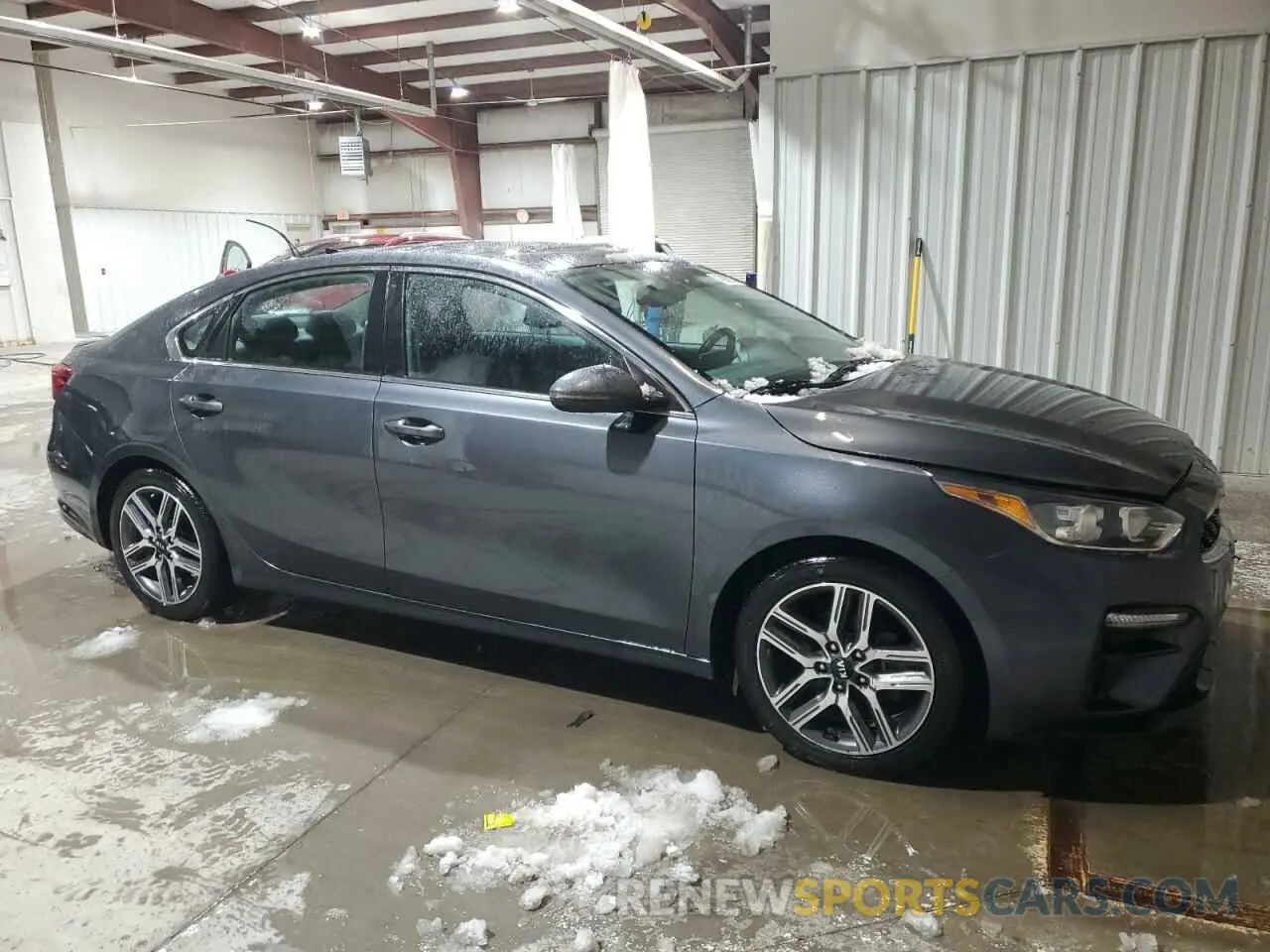 4 Photograph of a damaged car 3KPF54AD8ME341051 KIA FORTE 2021