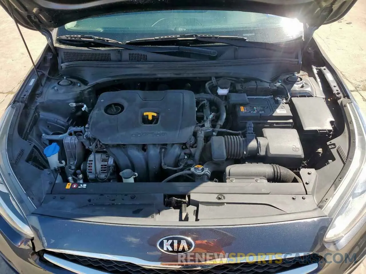 11 Photograph of a damaged car 3KPF54ADXME348518 KIA FORTE 2021