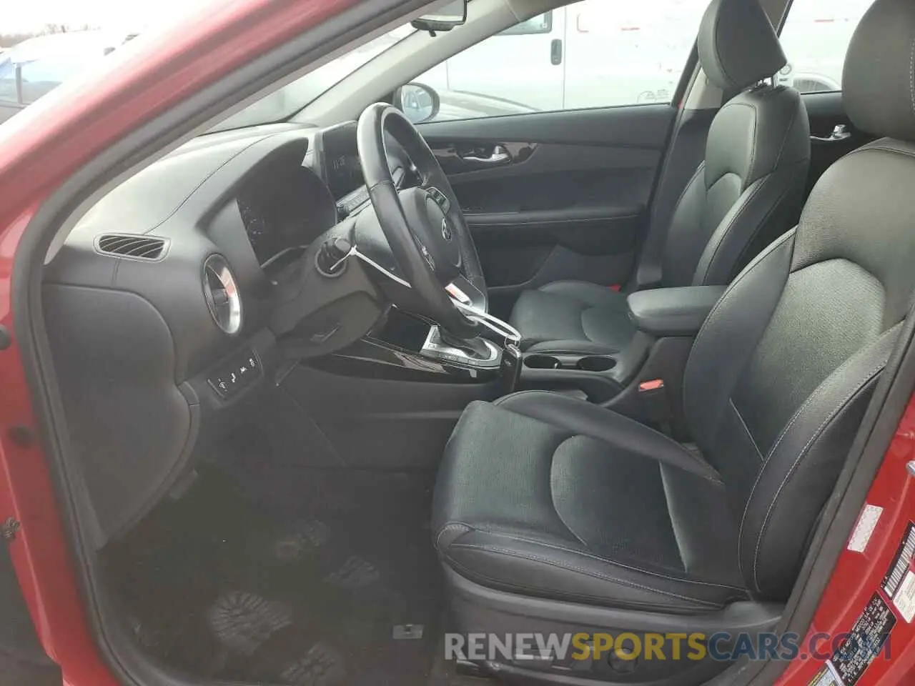 7 Photograph of a damaged car 3KPF54ADXME349152 KIA FORTE 2021