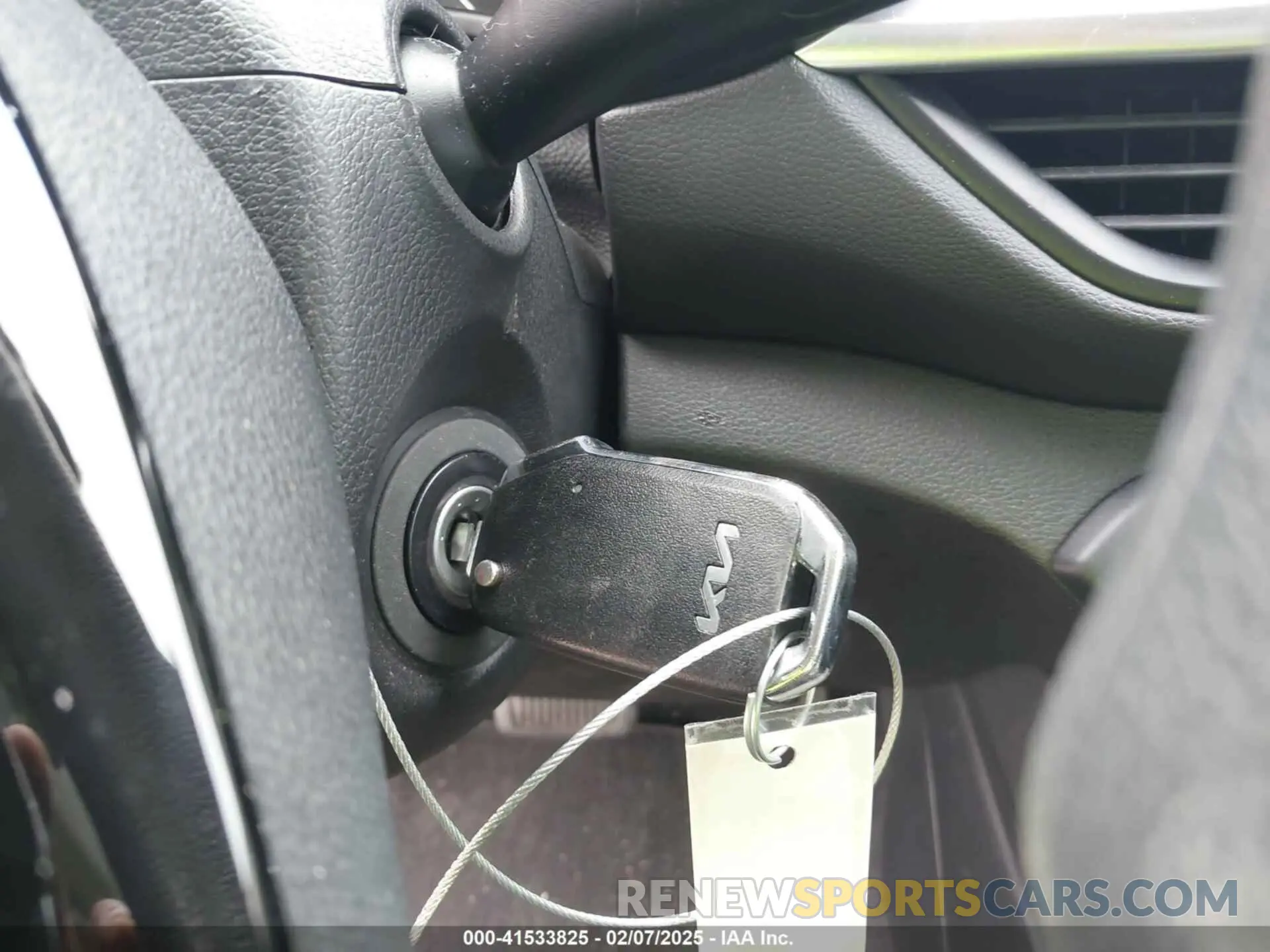 11 Photograph of a damaged car 3KPF24AD0NE425701 KIA FORTE 2022