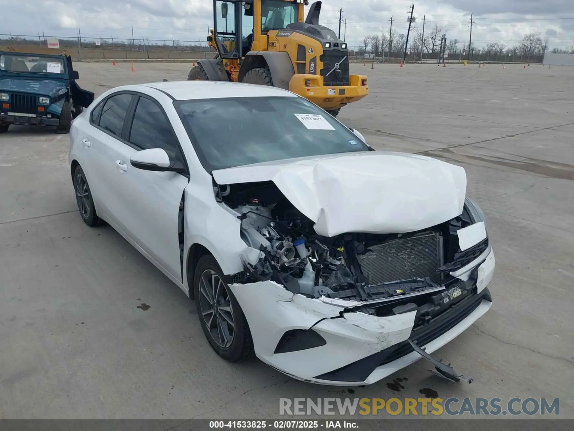 6 Photograph of a damaged car 3KPF24AD0NE425701 KIA FORTE 2022