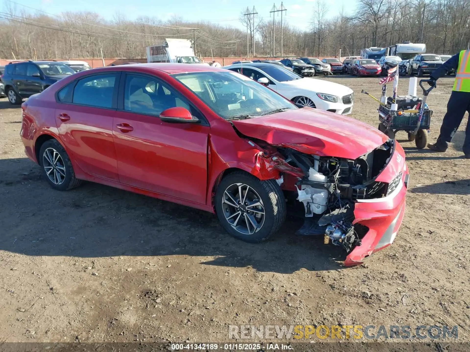 1 Photograph of a damaged car 3KPF24AD0NE437573 KIA FORTE 2022