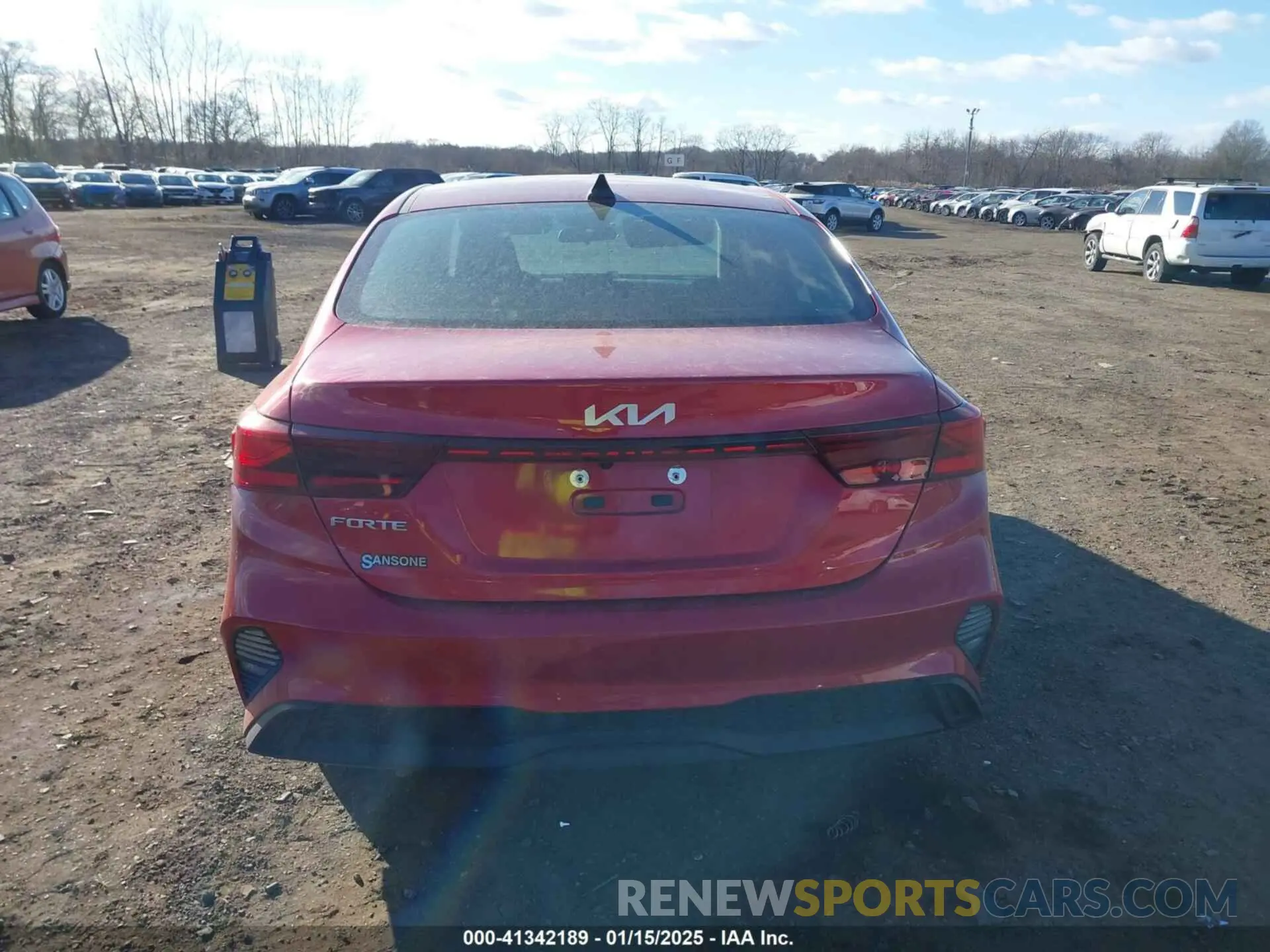 16 Photograph of a damaged car 3KPF24AD0NE437573 KIA FORTE 2022