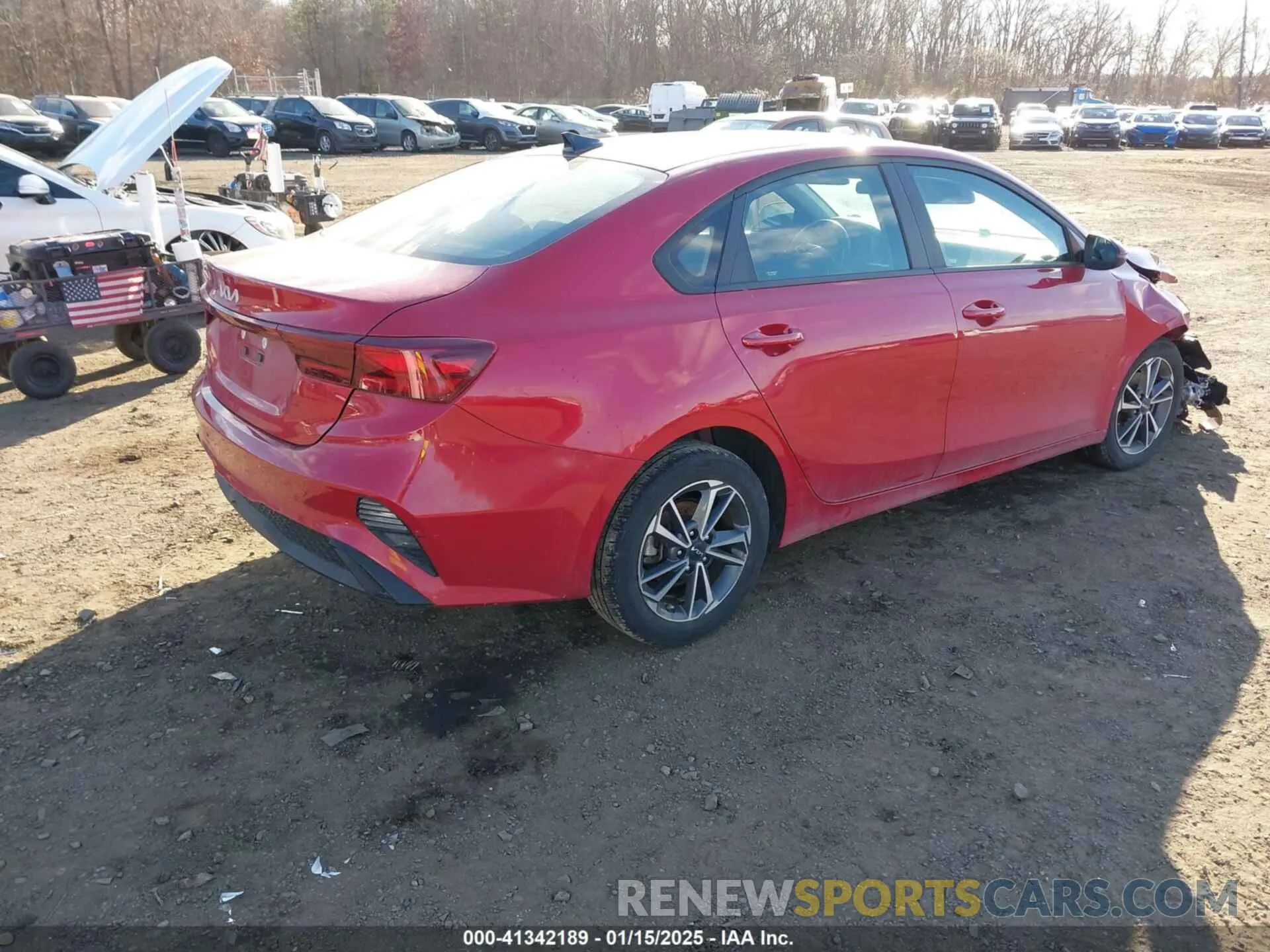 4 Photograph of a damaged car 3KPF24AD0NE437573 KIA FORTE 2022