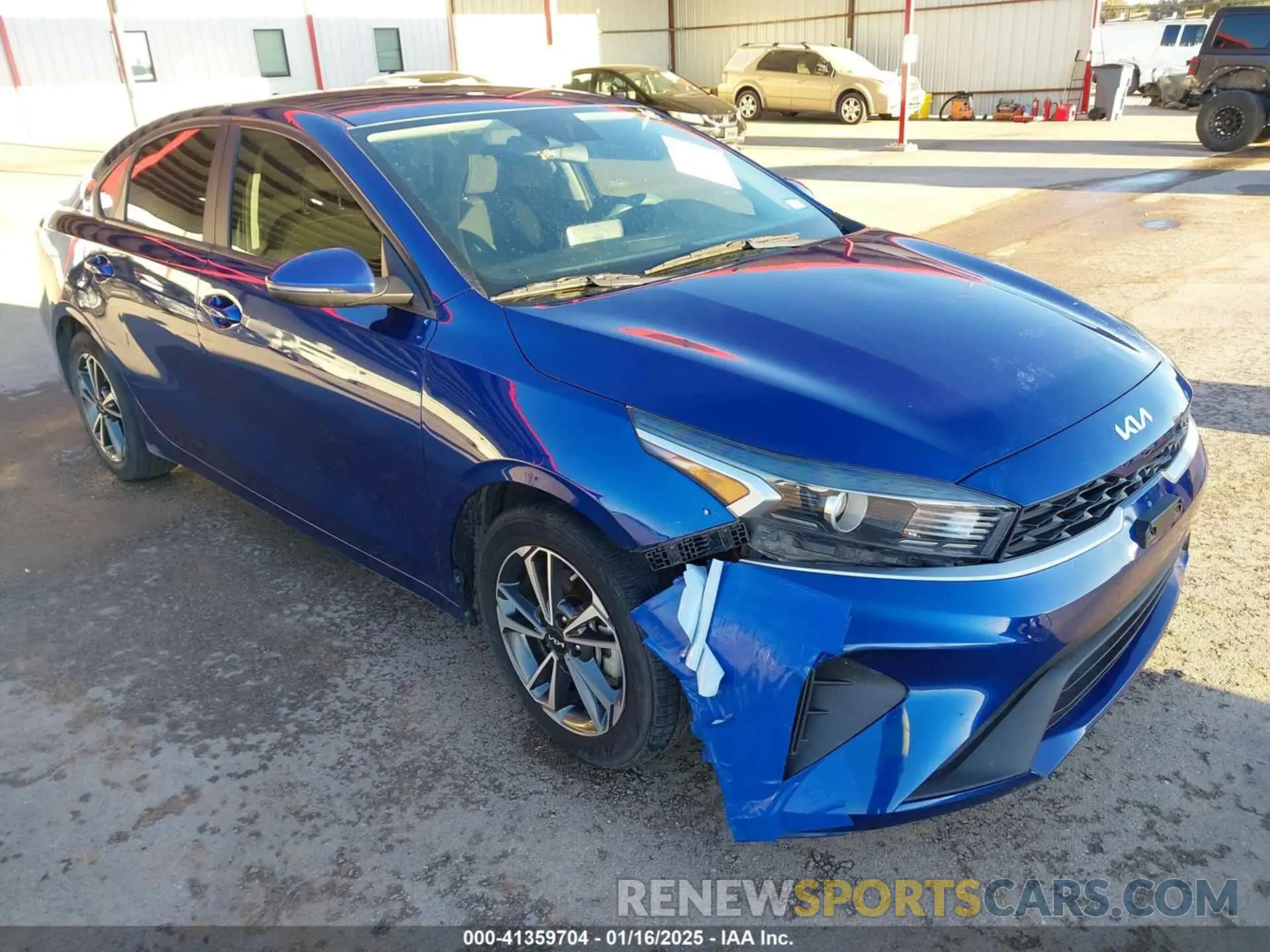 1 Photograph of a damaged car 3KPF24AD0NE472873 KIA FORTE 2022
