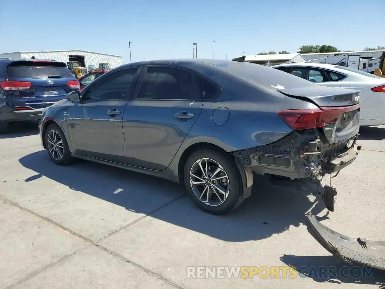 2 Photograph of a damaged car 3KPF24AD0NE473179 KIA FORTE 2022