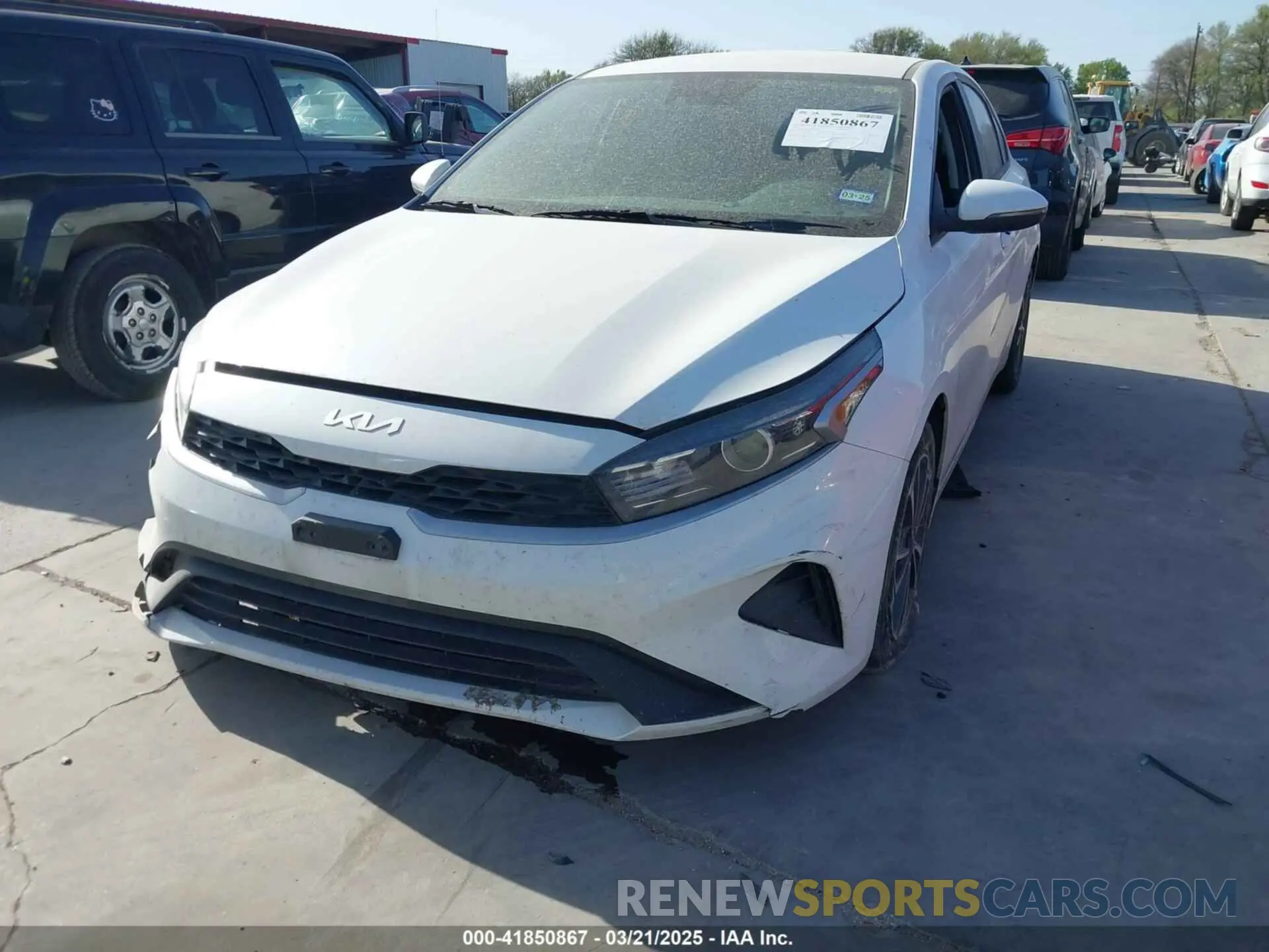 2 Photograph of a damaged car 3KPF24AD0NE474123 KIA FORTE 2022