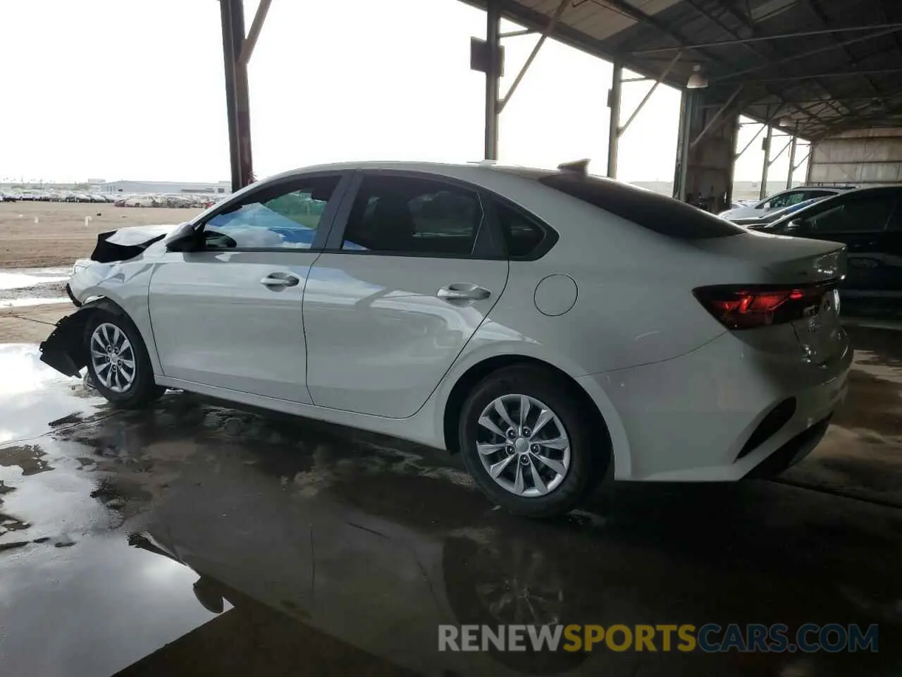 2 Photograph of a damaged car 3KPF24AD0NE499037 KIA FORTE 2022