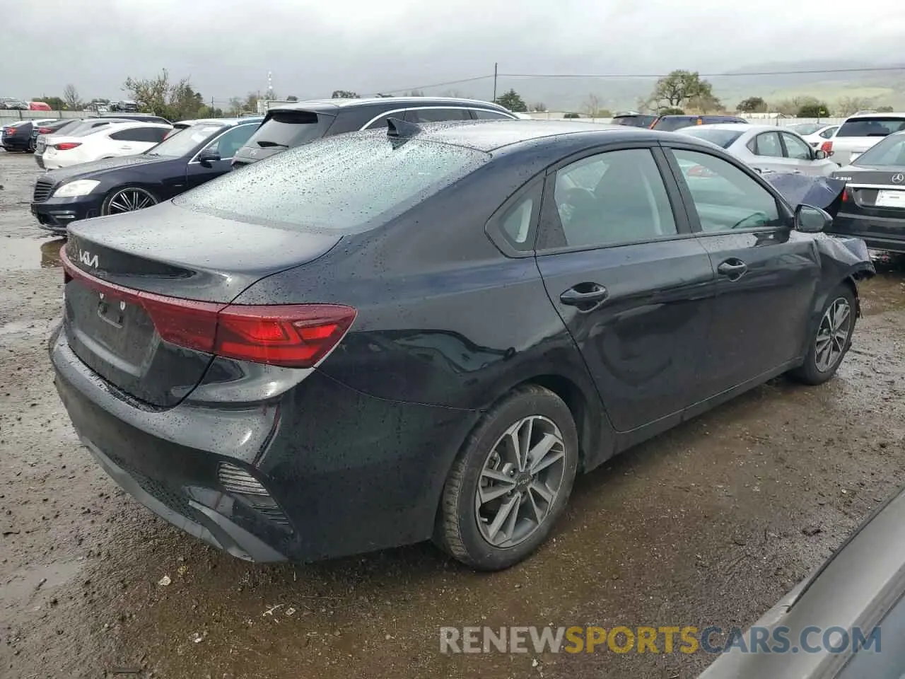 3 Photograph of a damaged car 3KPF24AD0NE499961 KIA FORTE 2022
