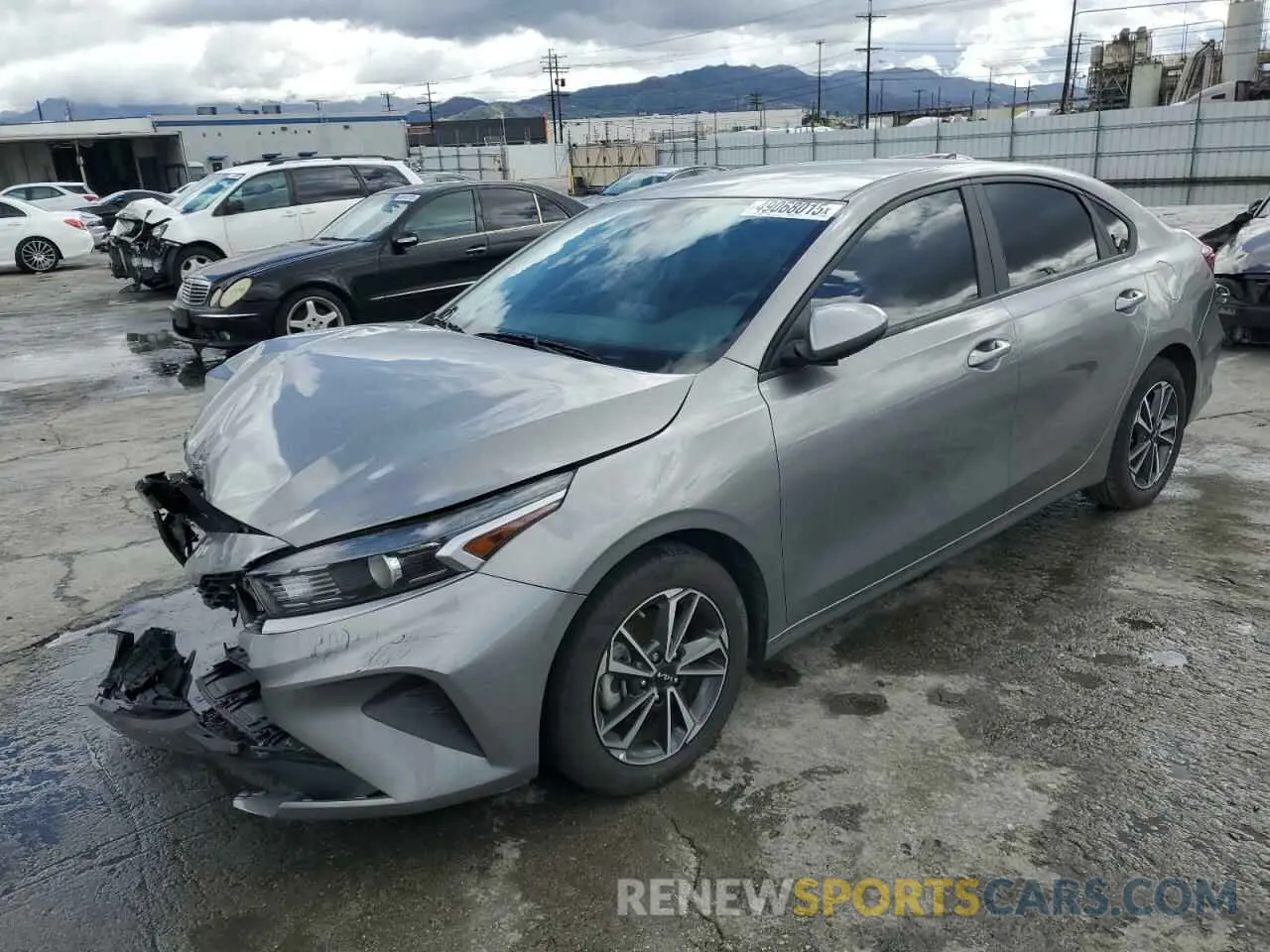1 Photograph of a damaged car 3KPF24AD0NE501644 KIA FORTE 2022