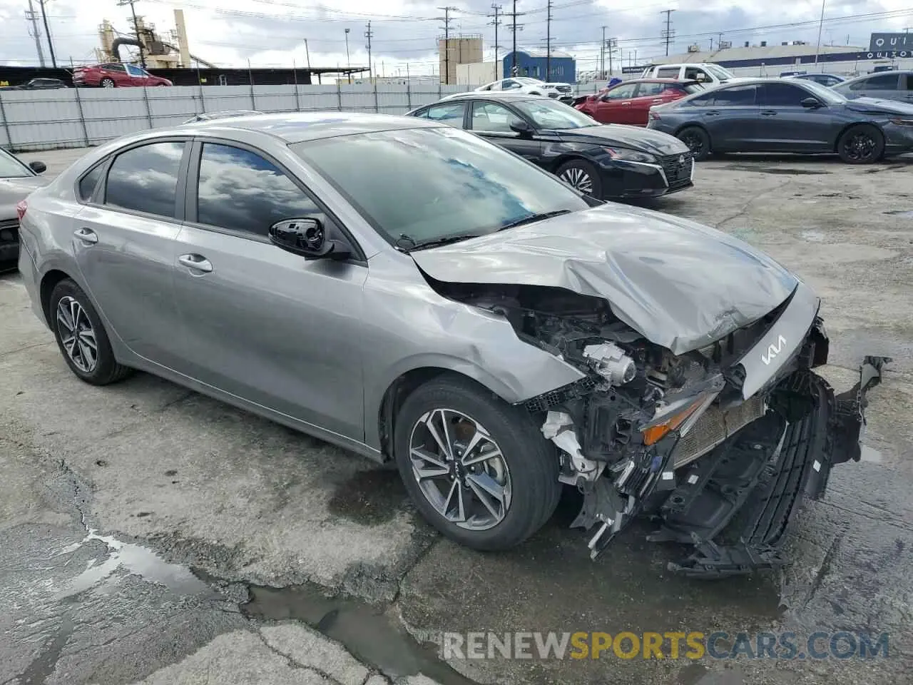 4 Photograph of a damaged car 3KPF24AD0NE501644 KIA FORTE 2022
