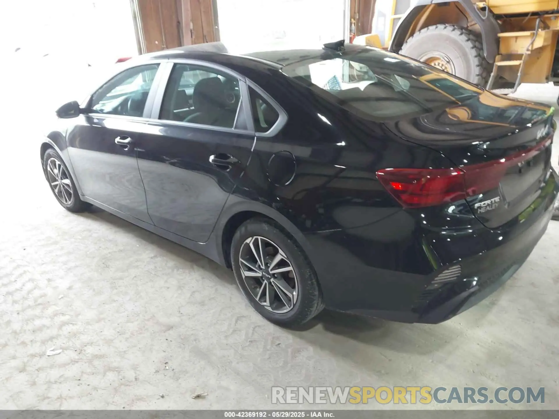 3 Photograph of a damaged car 3KPF24AD1NE429370 KIA FORTE 2022