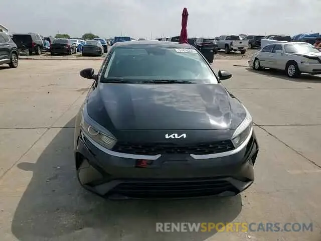 13 Photograph of a damaged car 3KPF24AD1NE431104 KIA FORTE 2022