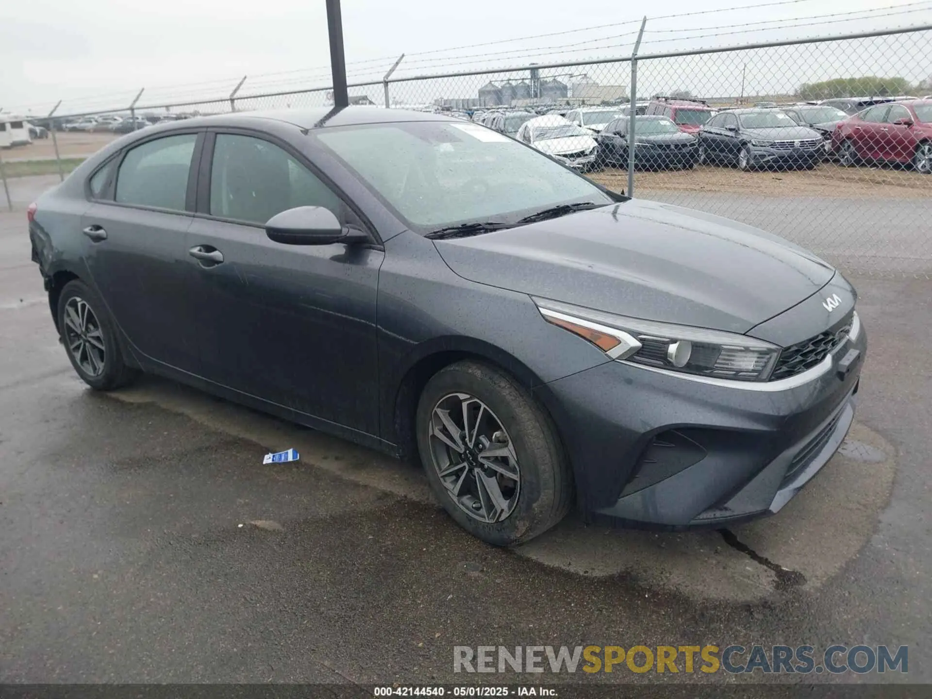 1 Photograph of a damaged car 3KPF24AD1NE460912 KIA FORTE 2022