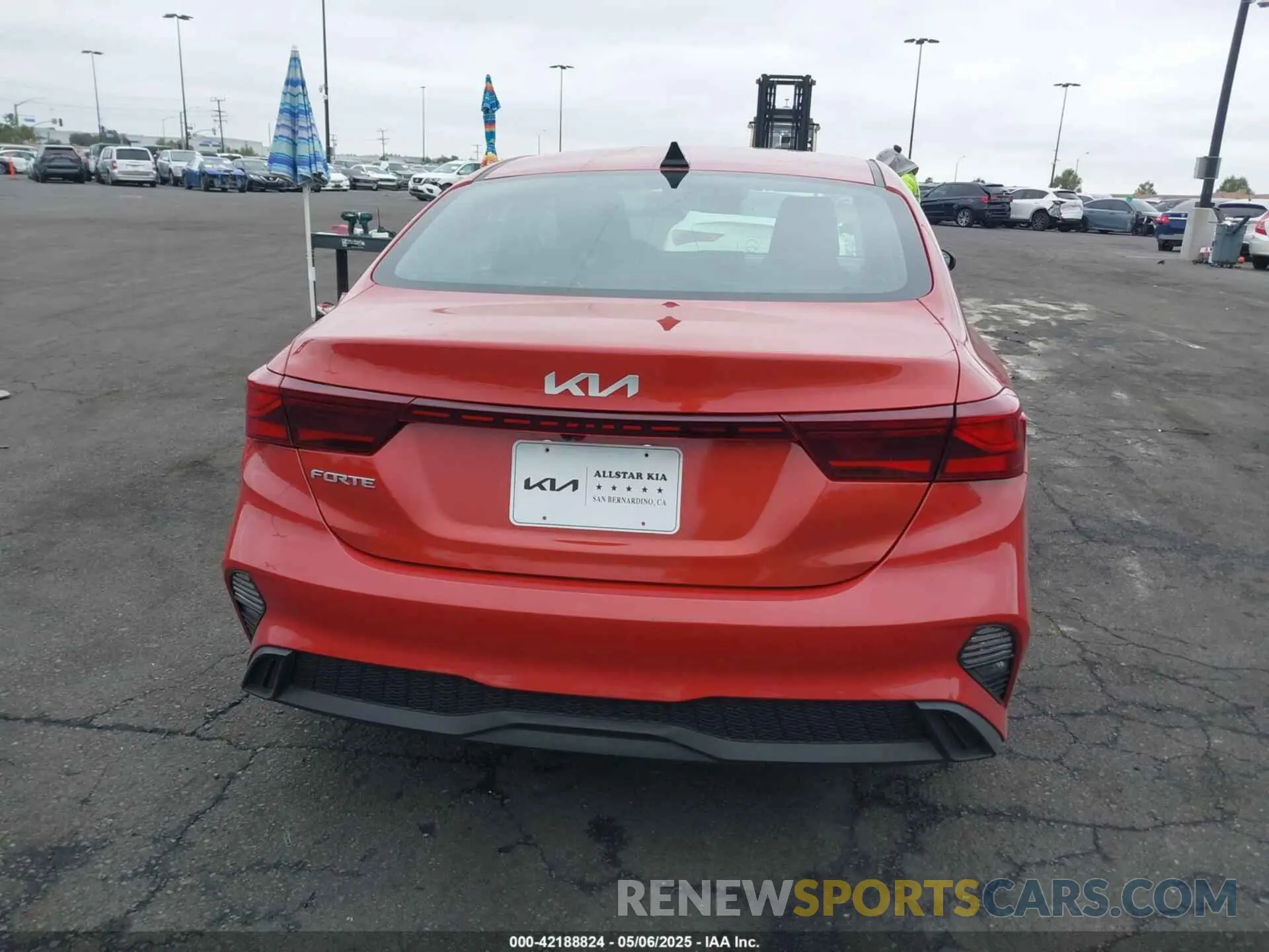 16 Photograph of a damaged car 3KPF24AD1NE490976 KIA FORTE 2022