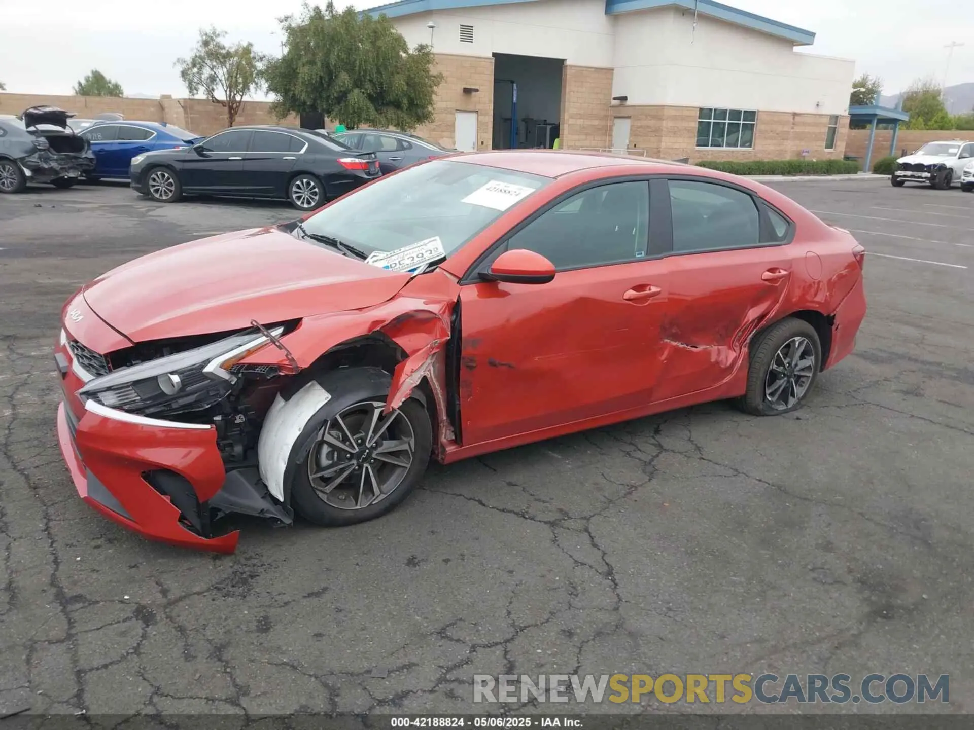 6 Photograph of a damaged car 3KPF24AD1NE490976 KIA FORTE 2022