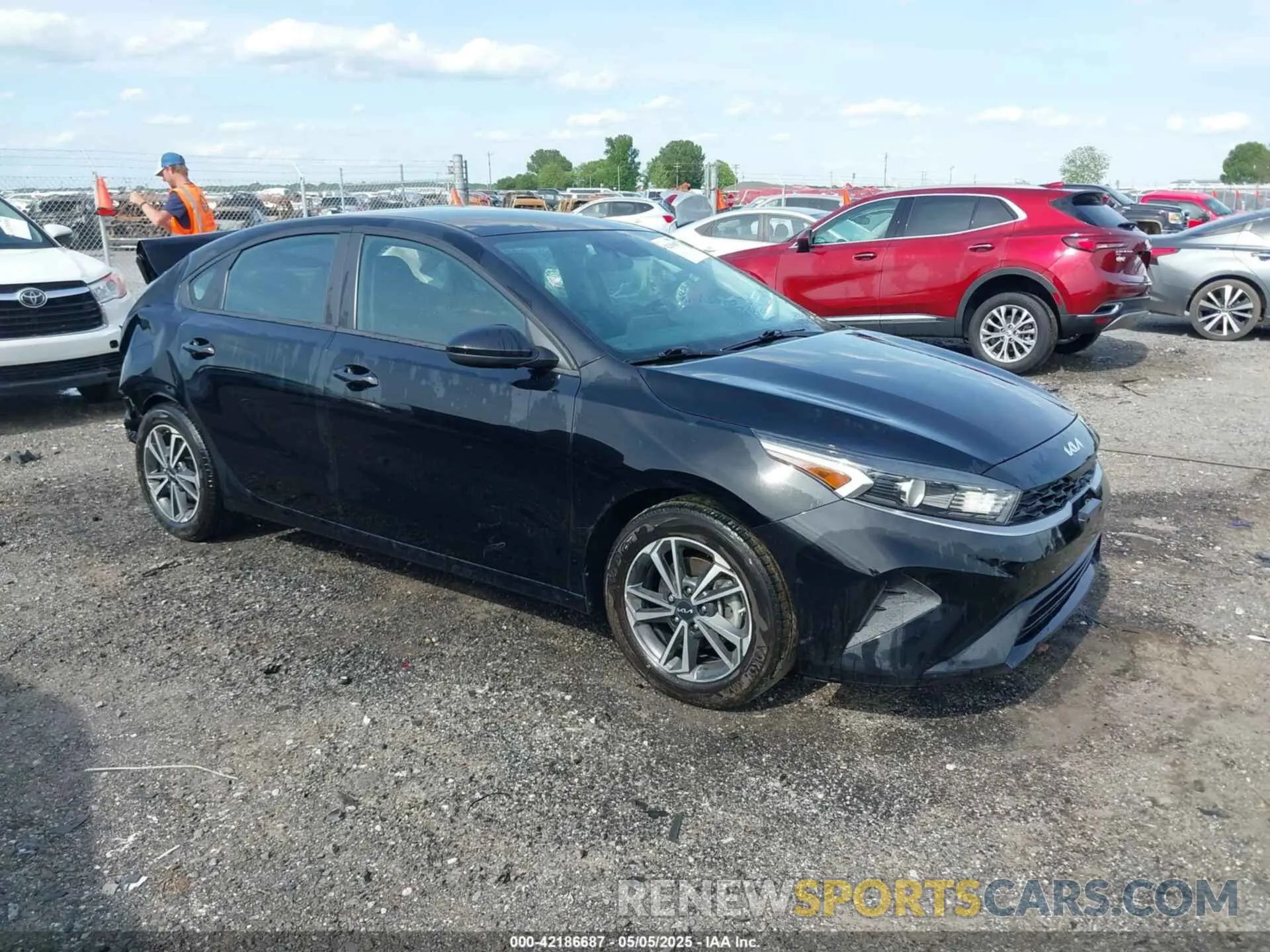 1 Photograph of a damaged car 3KPF24AD1NE503709 KIA FORTE 2022