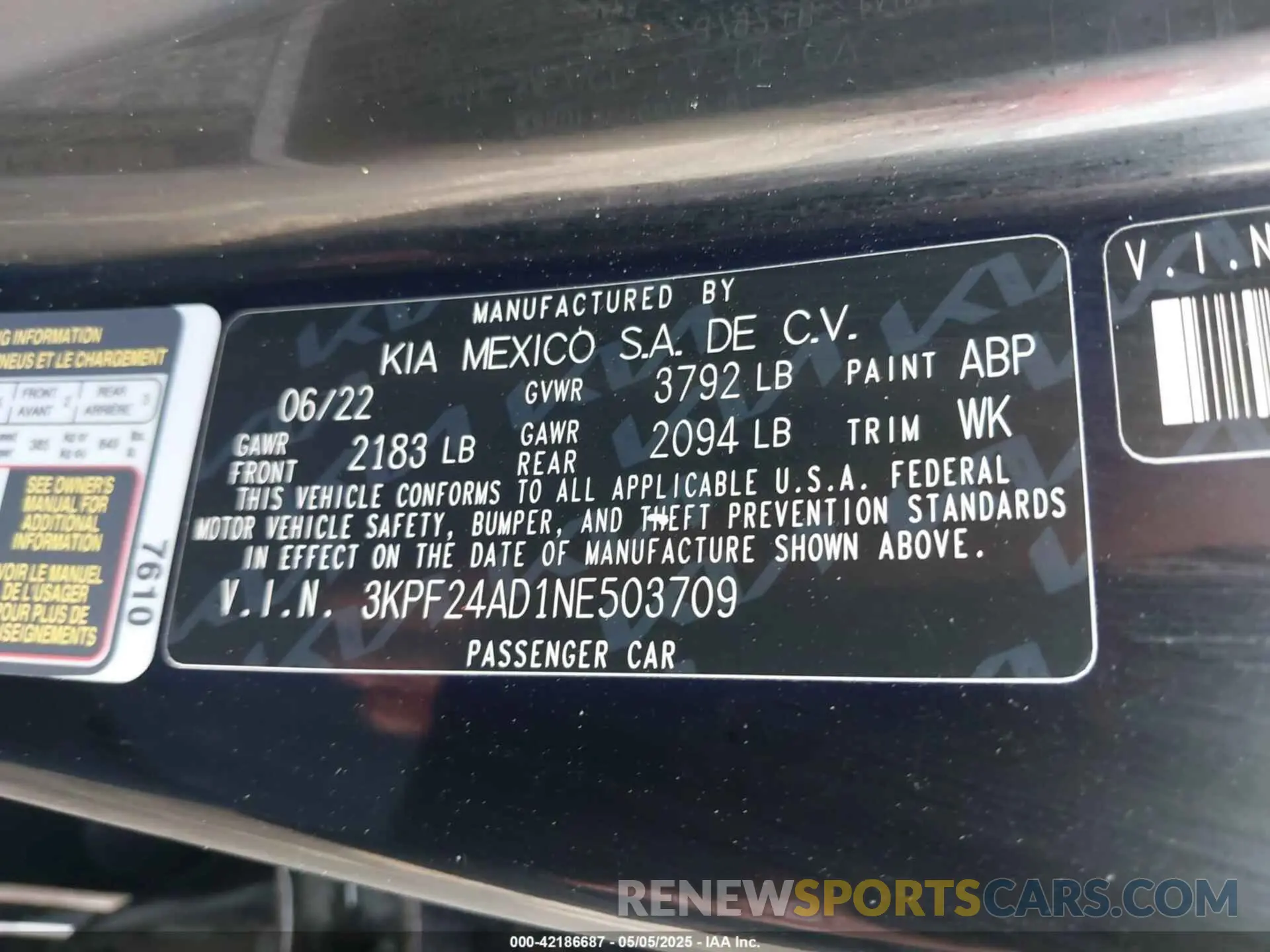 9 Photograph of a damaged car 3KPF24AD1NE503709 KIA FORTE 2022