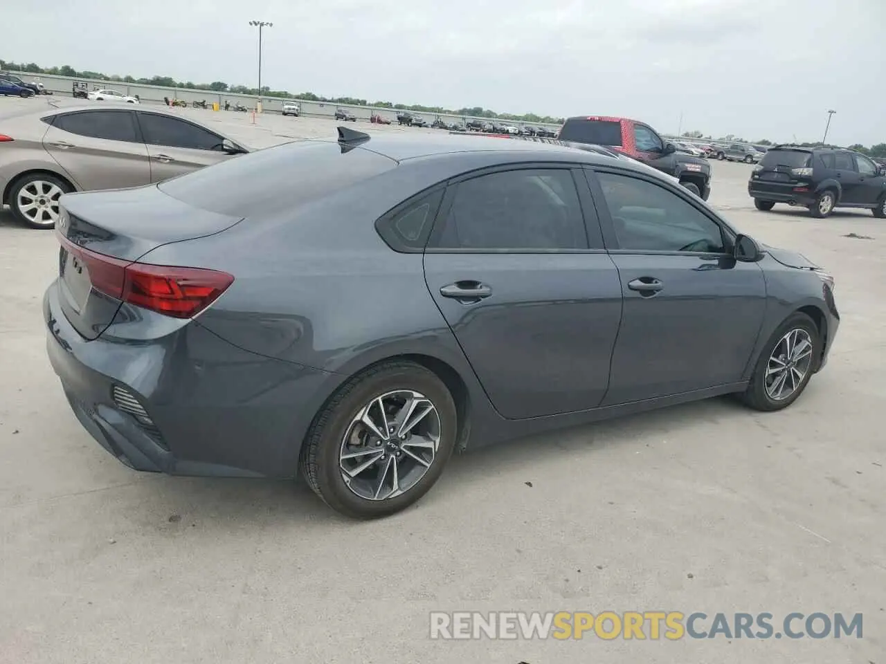 3 Photograph of a damaged car 3KPF24AD2NE421116 KIA FORTE 2022