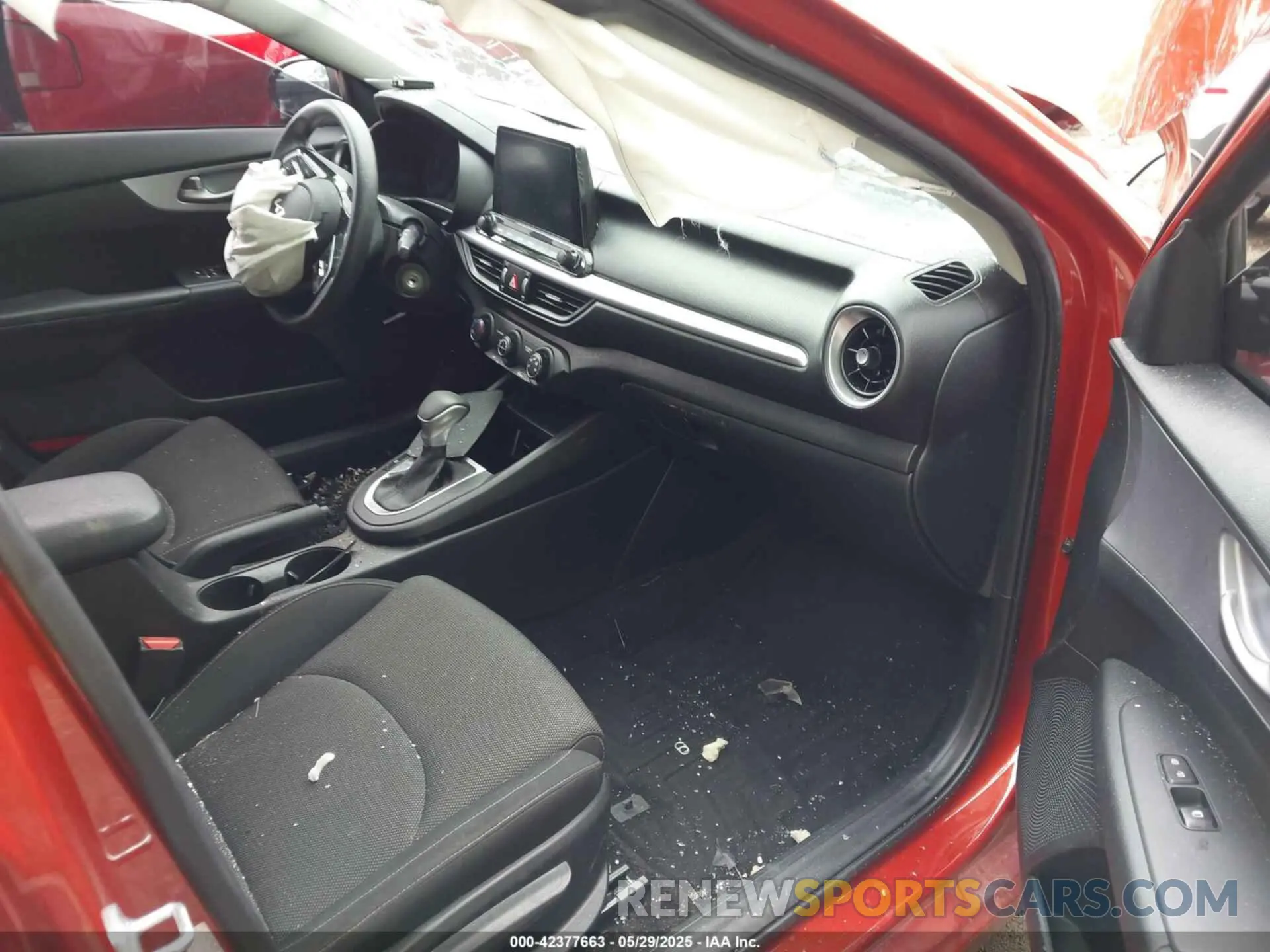 5 Photograph of a damaged car 3KPF24AD2NE452706 KIA FORTE 2022