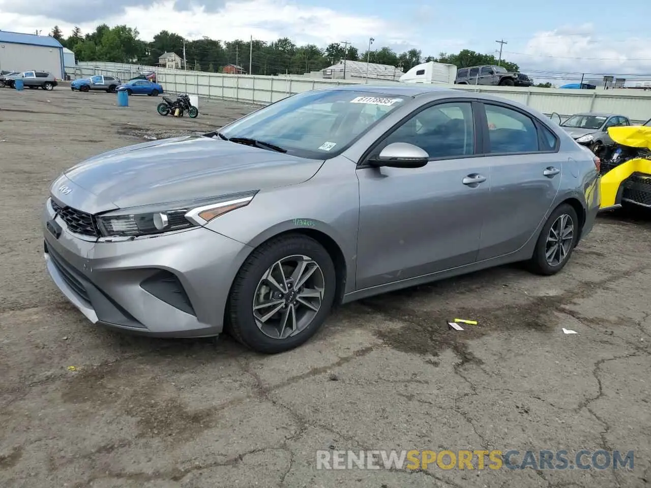 1 Photograph of a damaged car 3KPF24AD3NE437535 KIA FORTE 2022