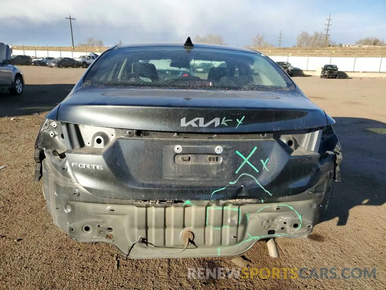 6 Photograph of a damaged car 3KPF24AD3NE439320 KIA FORTE 2022