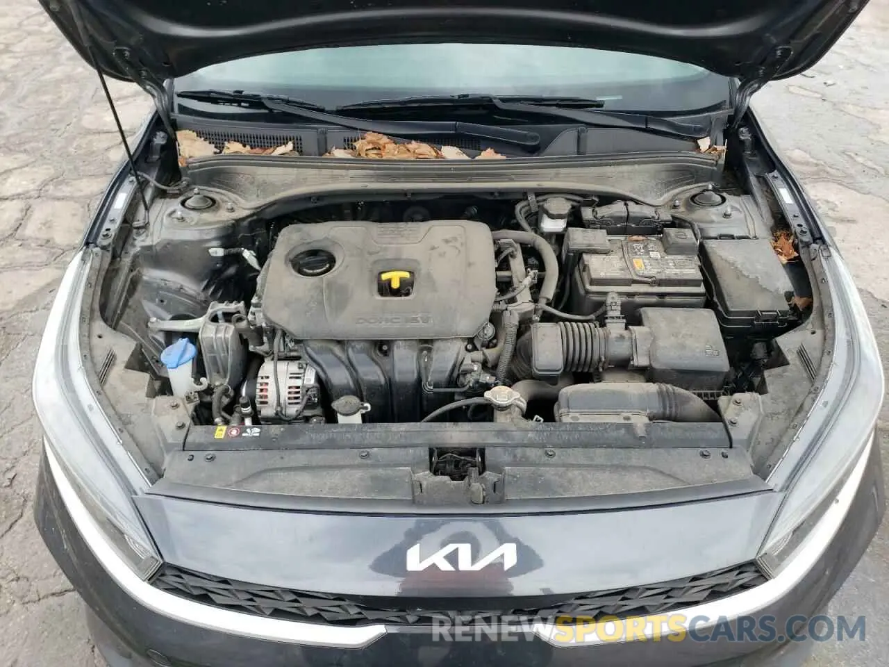 11 Photograph of a damaged car 3KPF24AD3NE456120 KIA FORTE 2022
