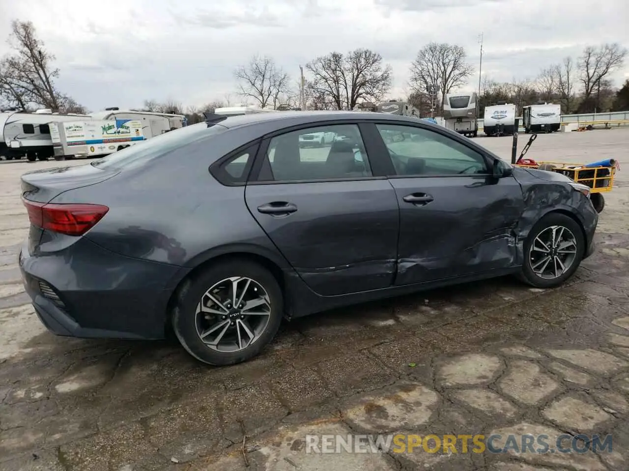 3 Photograph of a damaged car 3KPF24AD3NE456120 KIA FORTE 2022