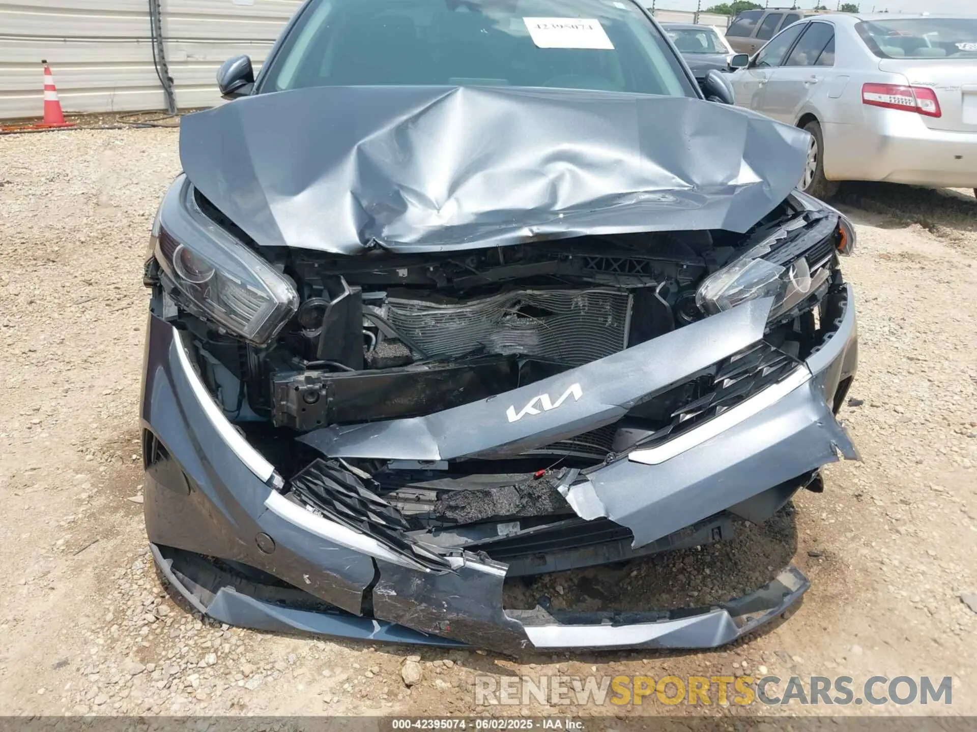6 Photograph of a damaged car 3KPF24AD3NE464217 KIA FORTE 2022