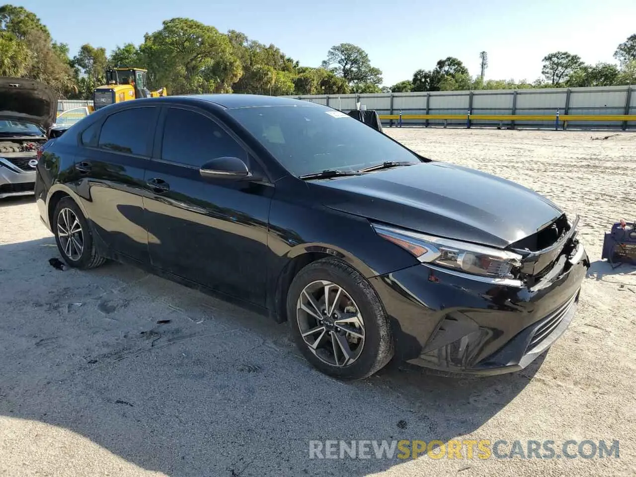 4 Photograph of a damaged car 3KPF24AD3NE473371 KIA FORTE 2022