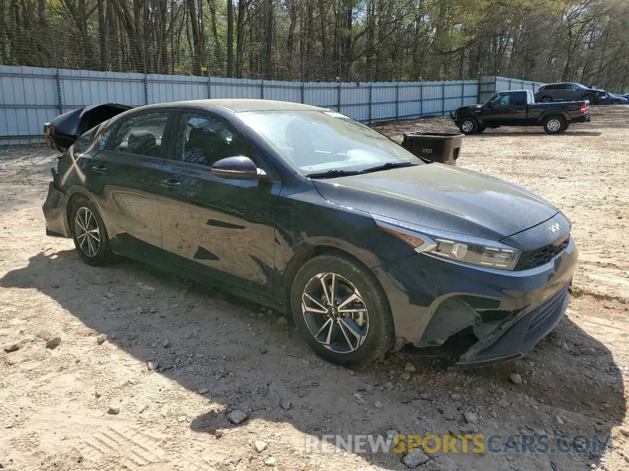 4 Photograph of a damaged car 3KPF24AD3NE475413 KIA FORTE 2022