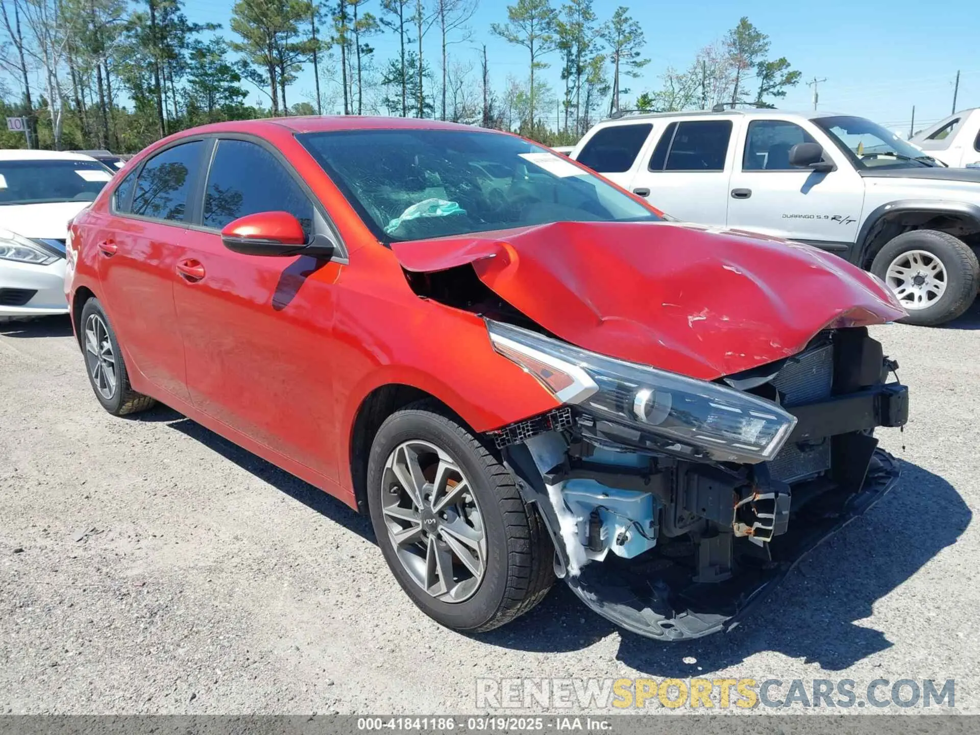 1 Photograph of a damaged car 3KPF24AD3NE483432 KIA FORTE 2022