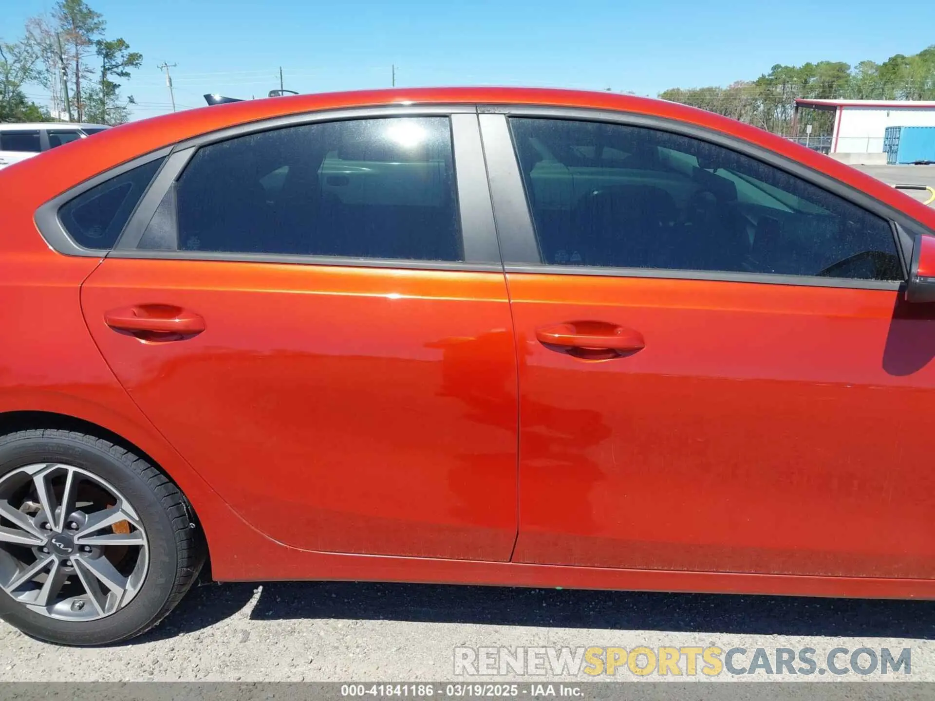 14 Photograph of a damaged car 3KPF24AD3NE483432 KIA FORTE 2022