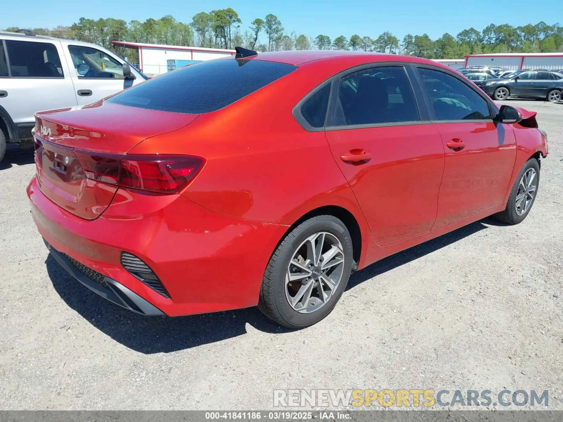 4 Photograph of a damaged car 3KPF24AD3NE483432 KIA FORTE 2022