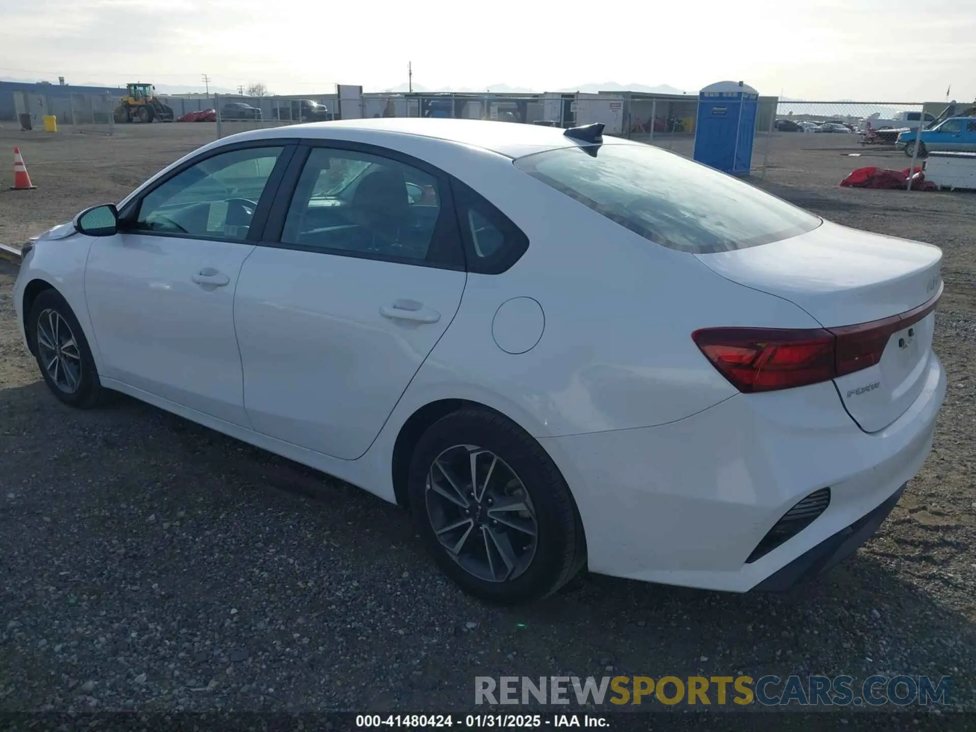 3 Photograph of a damaged car 3KPF24AD3NE503999 KIA FORTE 2022